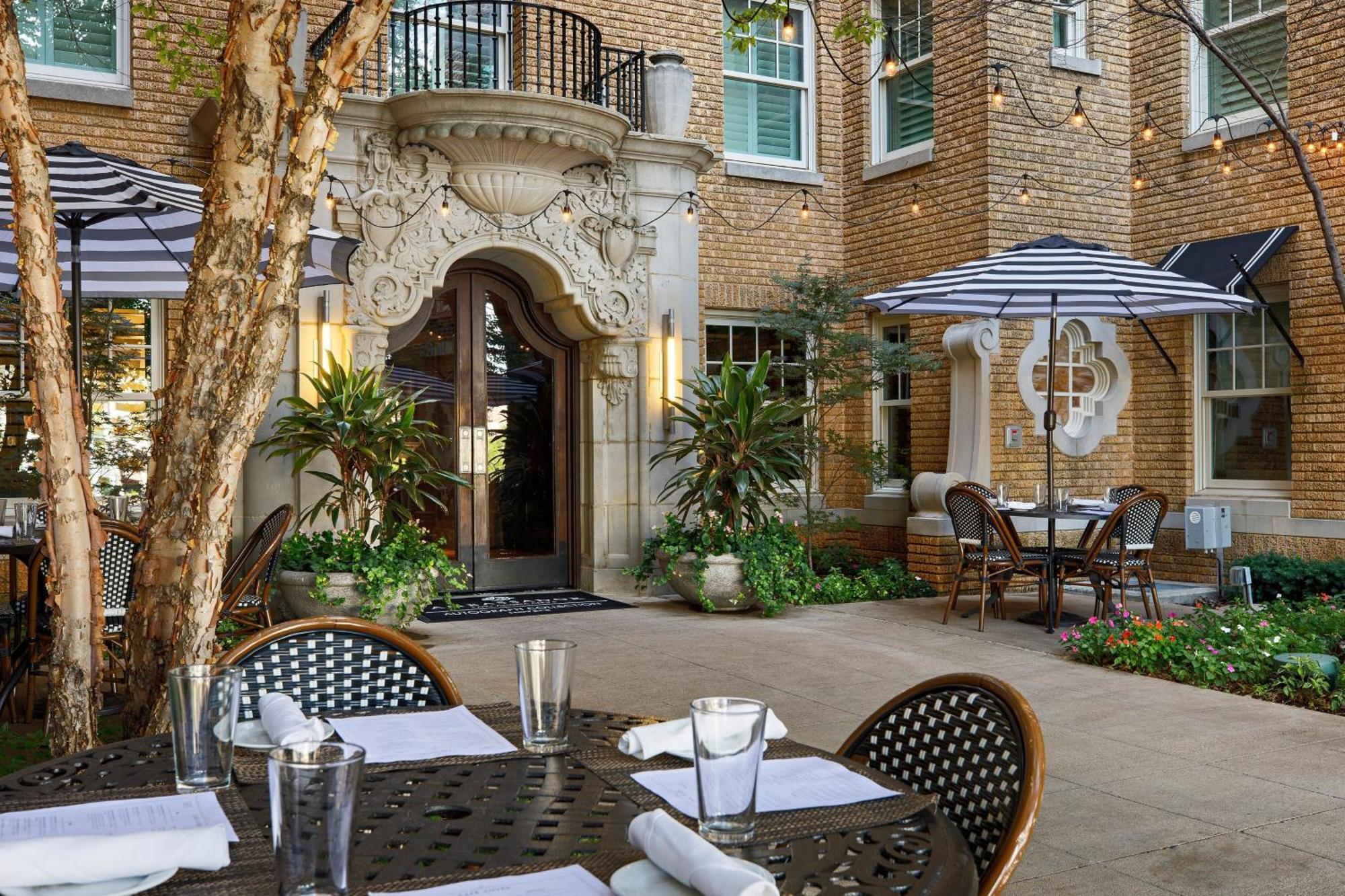 Ambassador Hotel Oklahoma City, Autograph Collection Luaran gambar